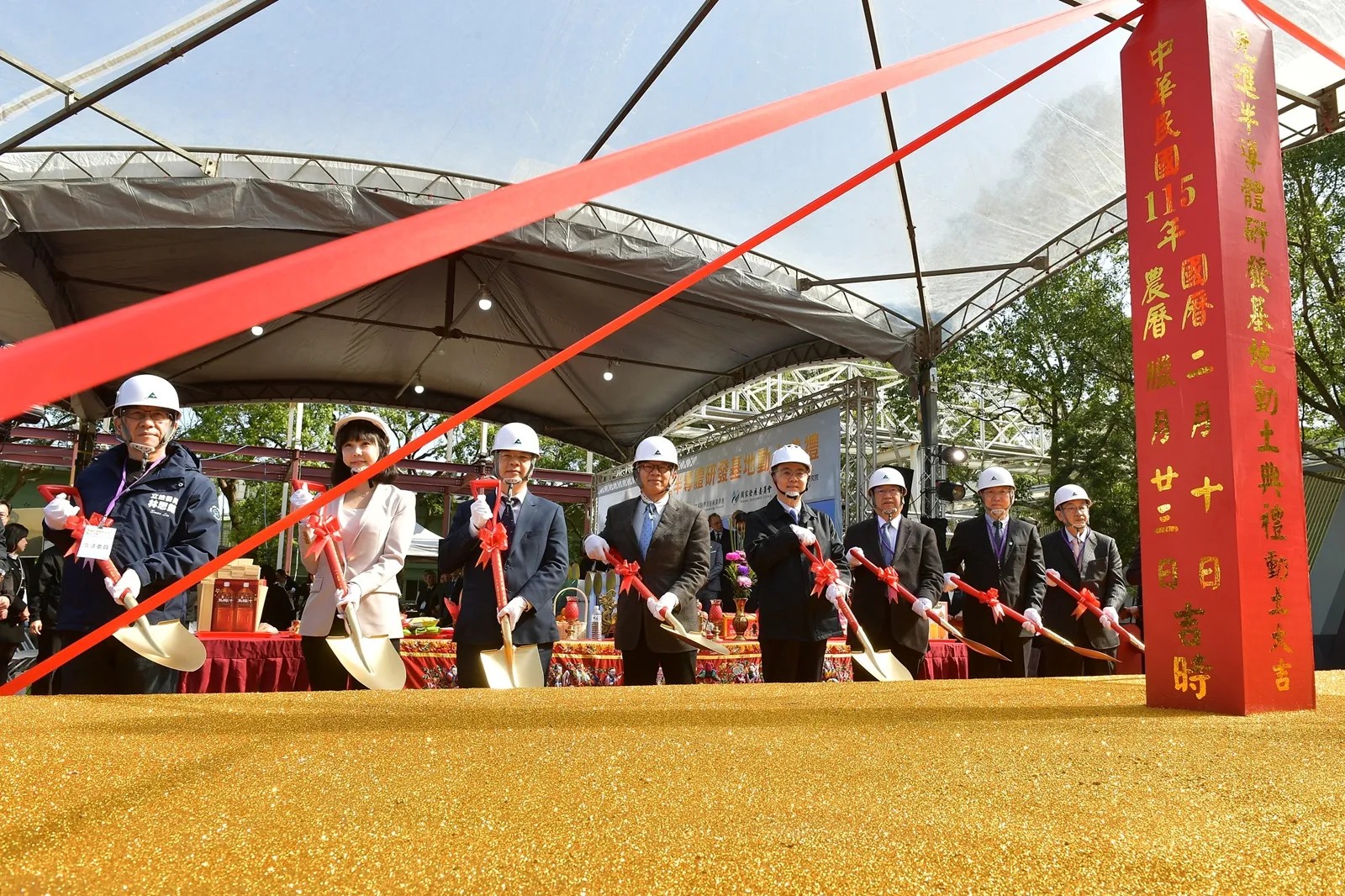 AI引爆算力競賽：臺灣半導體產值邁7兆-圖片