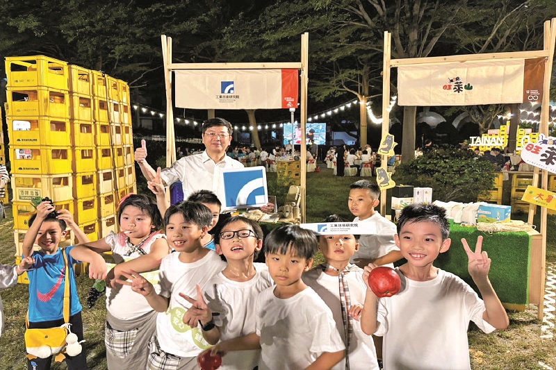 科技教育點亮孩子的永續力-圖片